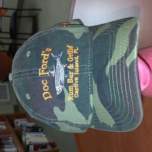 Doc Ford's Rum Bar & Grille Ft Myers Beach, FL Camo Snap-on Hat Cap